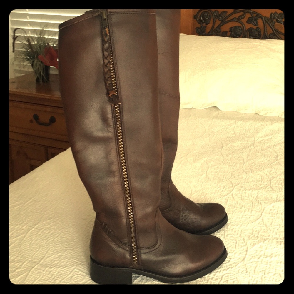 Steve Madden knee high boots